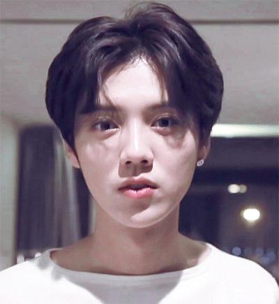 表情包明星，智能互動新體驗(yàn)，科技新品重塑溝通魅力