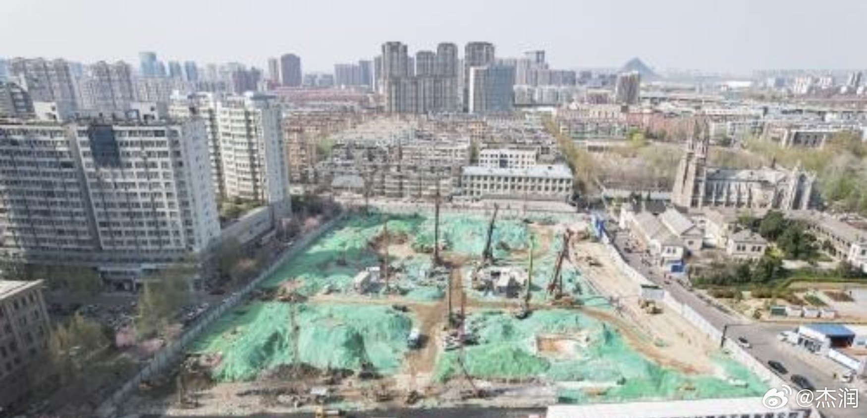 濟(jì)南水游城，科技重塑水游生活，前沿動(dòng)態(tài)引領(lǐng)未來(lái)發(fā)展